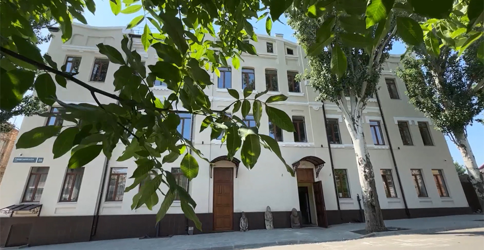 Руслан Гагкуев рассказал о помощи РИО Мариупольскому краеведческому музею