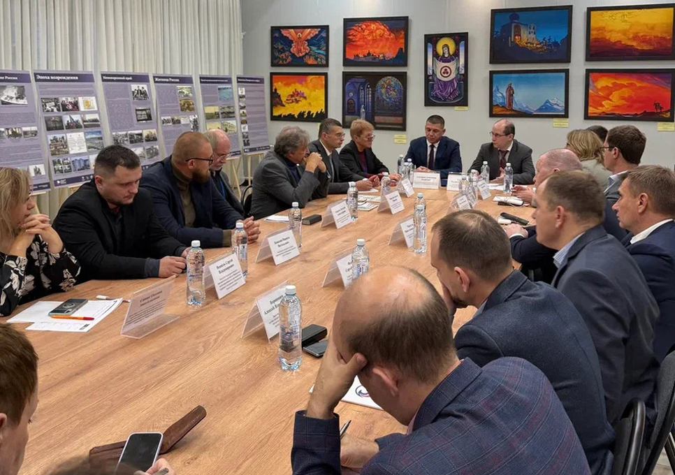 В рамках Азовского форума развития прошёл круглый стол по истории специальной военной операции