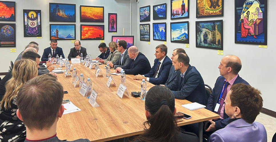 В рамках Азовского форума развития прошёл круглый стол по истории специальной военной операции