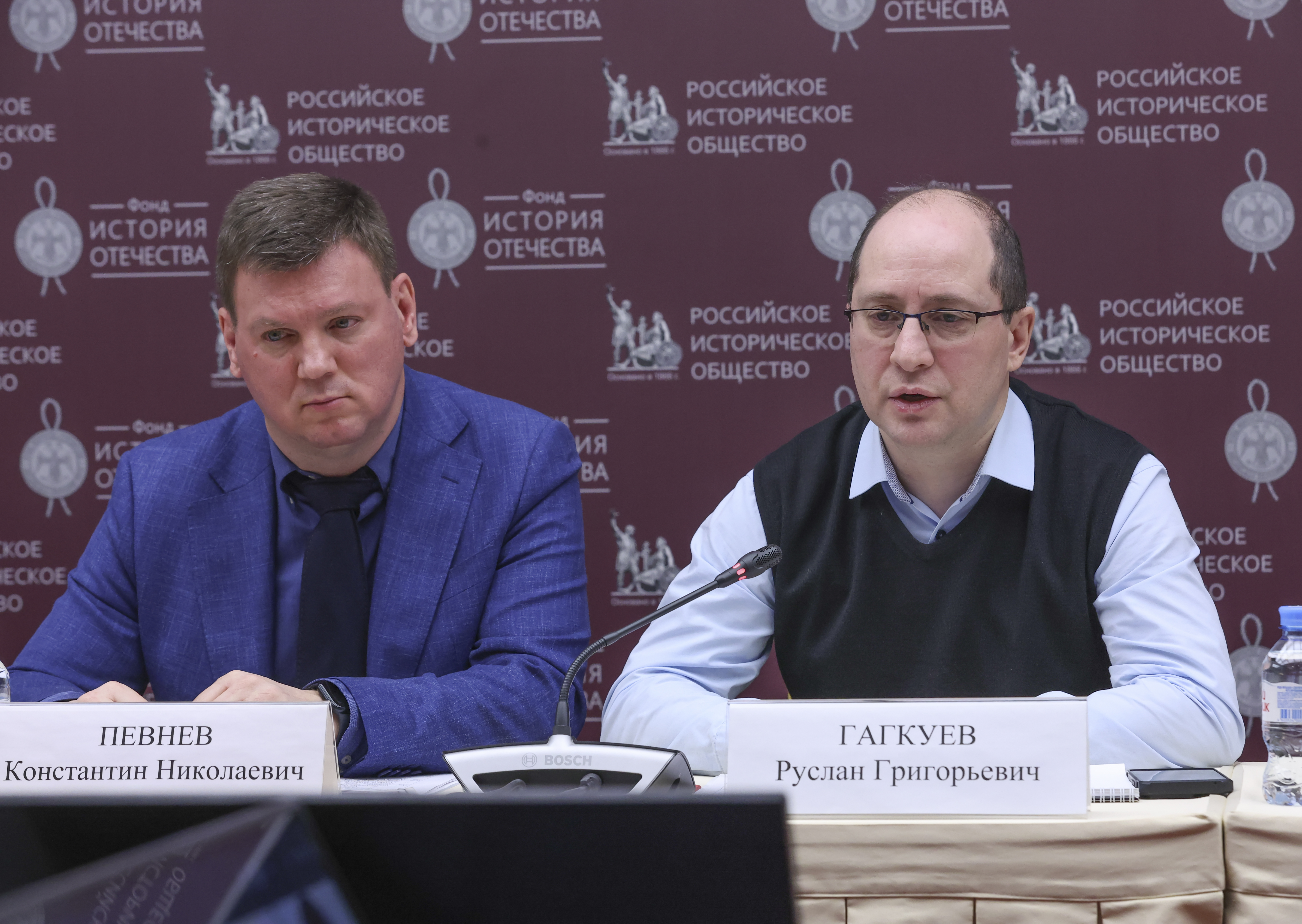 Р. Гагкуев выступил на конференции, посвящённой борьбе СССР и стран Европы с фашизмом