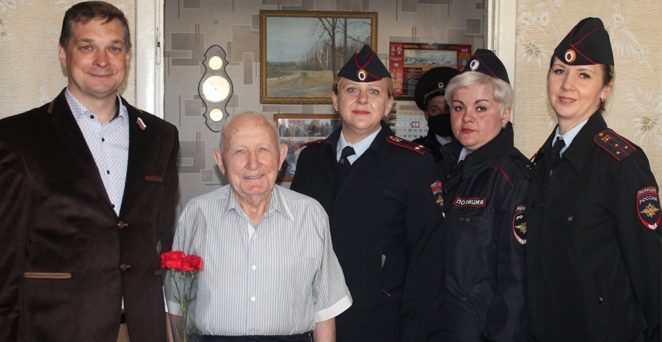 Активисты отделения РИО в Орловской области поздравили ветеранов