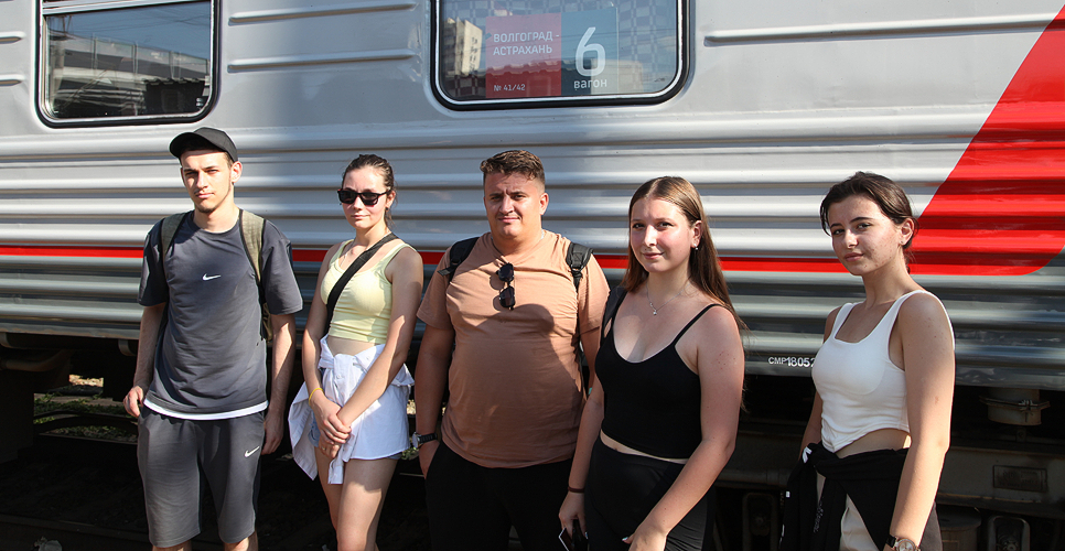 Волгоградские студенты присоединились к своим сверстникам из ЛНР и ДНР