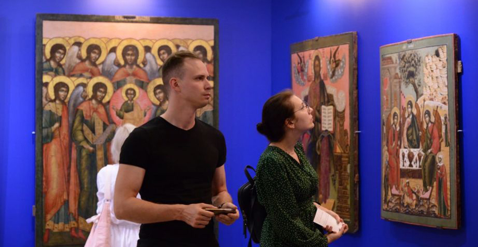 Выставка «Окно в Россию. Религиозное искусство эпохи Петра I» открылась в Хабаровске
