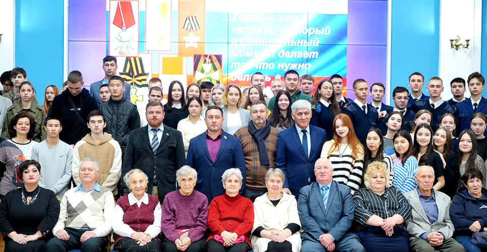 В Краеведческом музее Астрахани состоялось мероприятие к Дню Героя Отечества