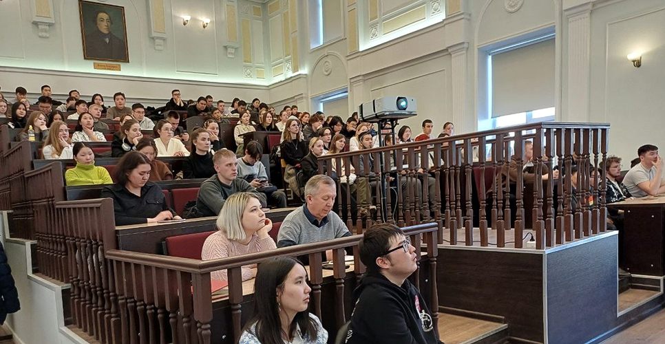 В Бурятии состоялась открытая лекция, посвящённая 300-летию Российской академии наук