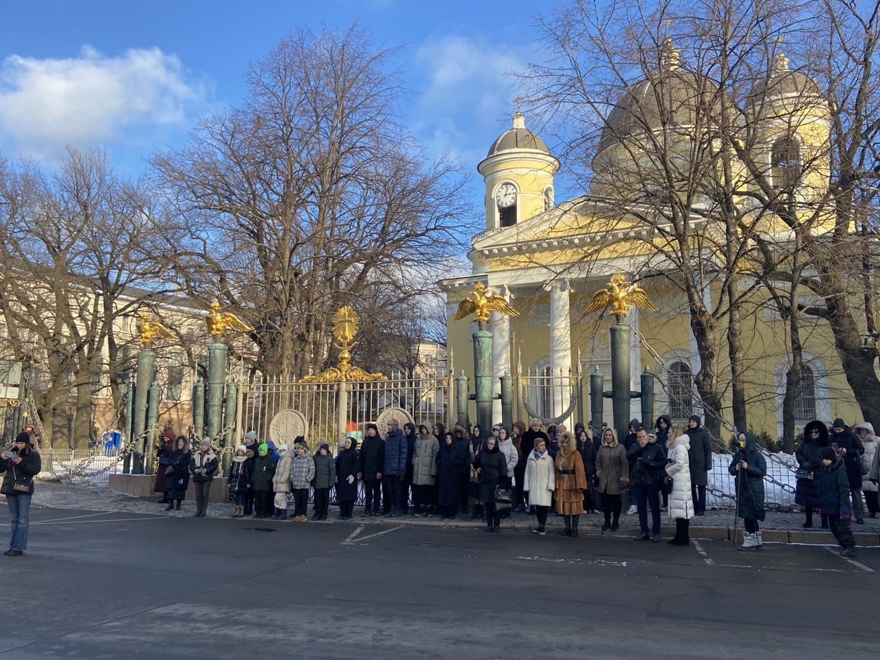 В Санкт-Петербурге прошёл парад-митинг, посвящённый 80-летию освобождения  города от блокады - Российское историческое общество