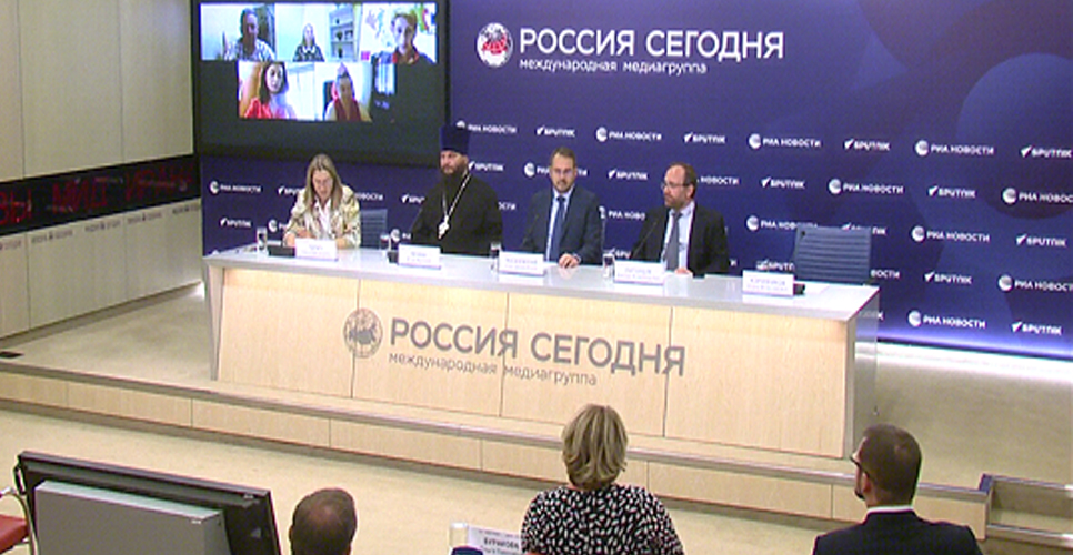 В МИА «Россия сегодня» обсудили историческую реконструкцию похода Александра Невского 