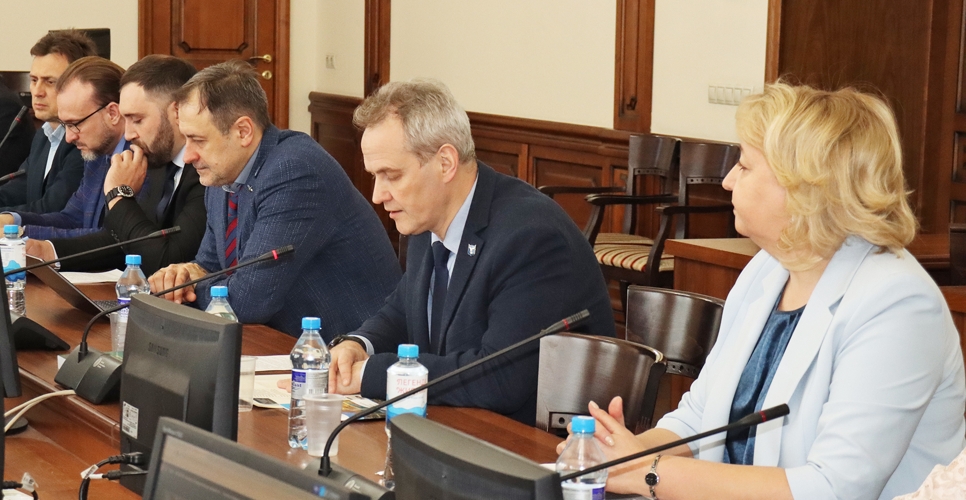 Учёные НОЦ алтаистики и тюркологии «Большой Алтай» подвели итоги работы за 2025 год