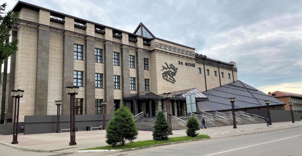 В Горно-Алтайске открылась выставка к 350-летию Республики Алтай