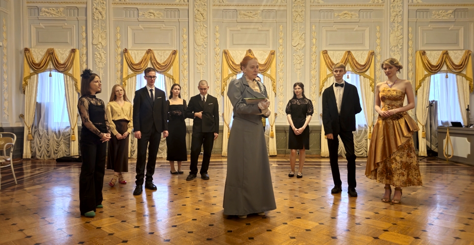 Нижегородское отделение РИО провело костюмированный вечер в стиле Серебряного века