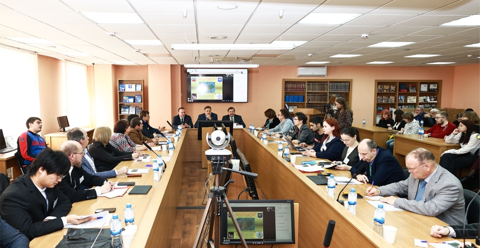 Ученые разных стран обсудили, почему важно сохранять культурное наследие Алтая