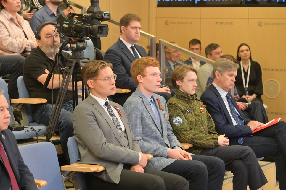 В пресс-центре «Россия сегодня» обсудили историческое просвещение молодёжи