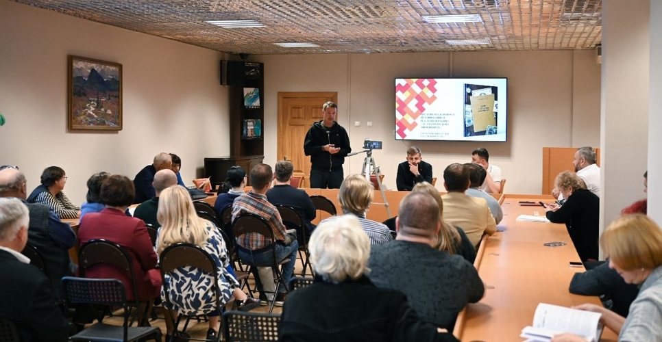 В Гродековском музее презентовали переиздание книги «Дело о полутора миллионах»