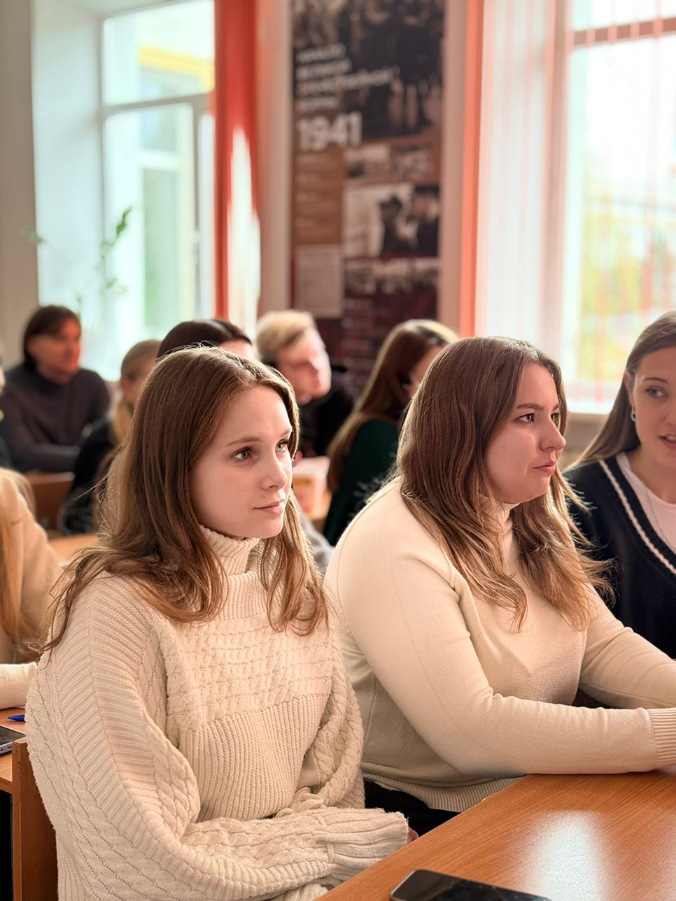 В Курске состоялось открытие нового сезона исторического кинолектория «Без срока давности»