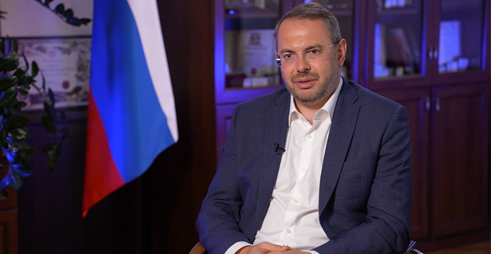 Константин Могилевский рассказал об истории российского триколора в эфире «России 24»