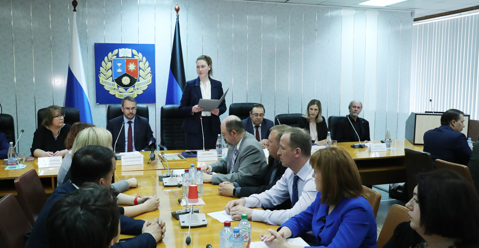 В Донецкой Народной Республике прошло первое заседание Совета отделения РИО