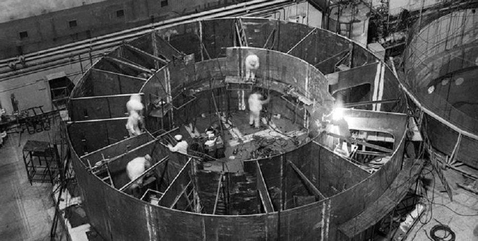 27 июня 1954 года, состоялся пуск первой в мире атомной электростанции 