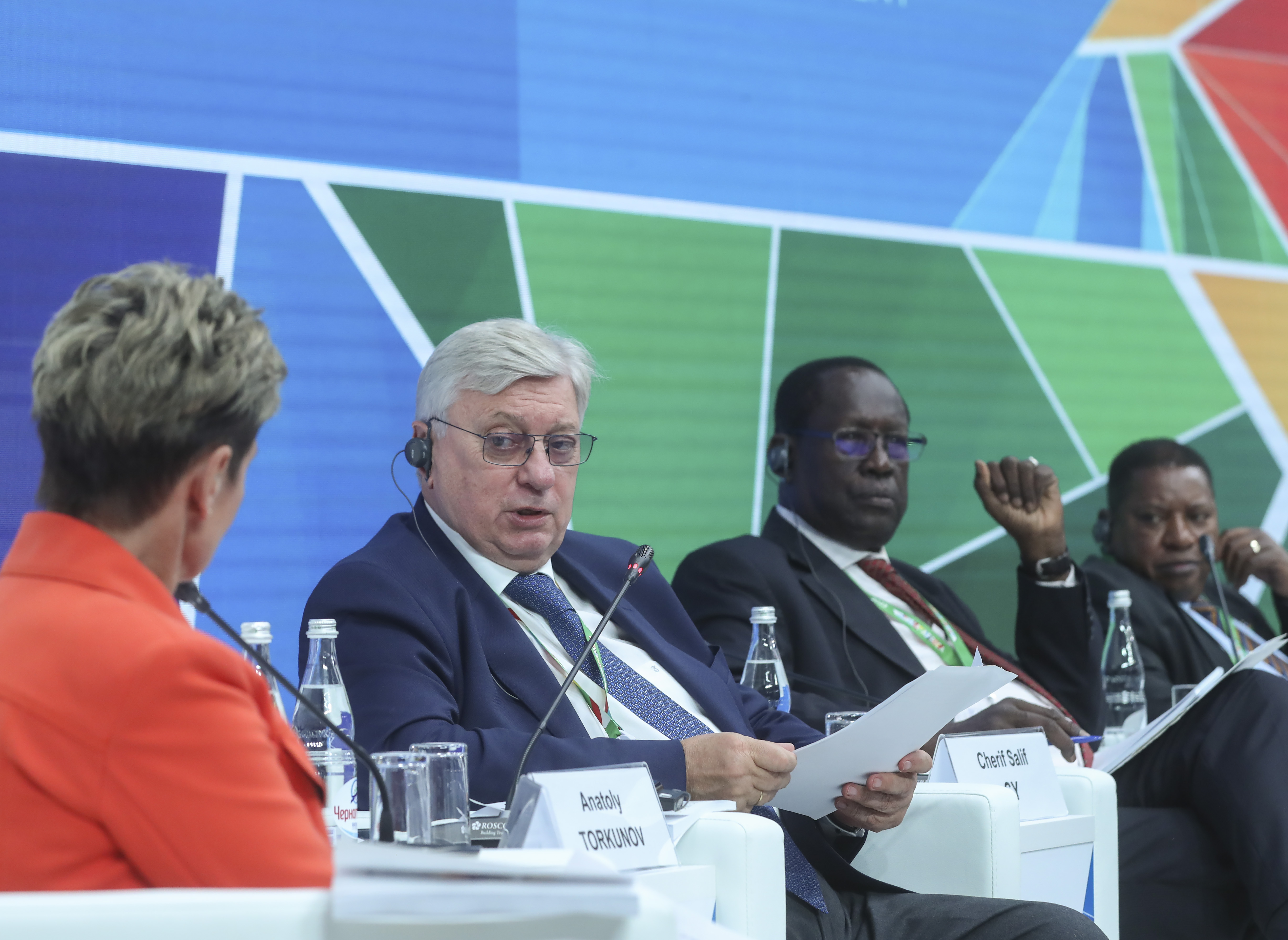 На форуме «Россия — Африка» обсудили вопросы формирования нового мирового порядка 