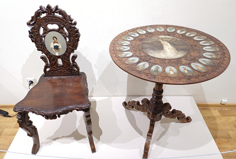 В Саратовском музее краеведения открылась выставка экспонатов из музеев области