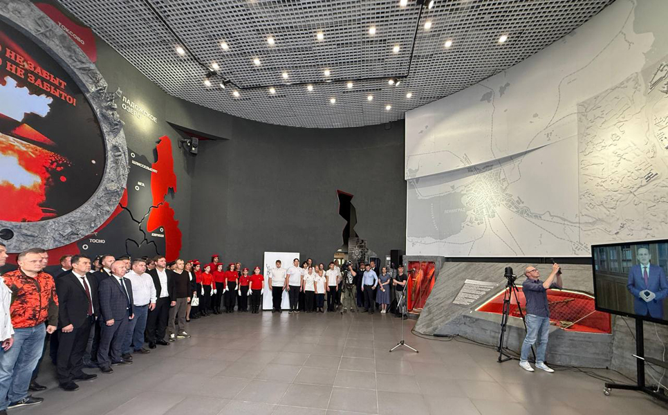 Со дна Невы подняли пушку, 80 лет назад участвовавшую в боях за Невский пятачок