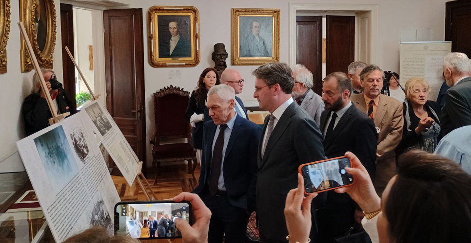 Посольство России передало в дар библиотеке Матицы сербской собрание русской литературы