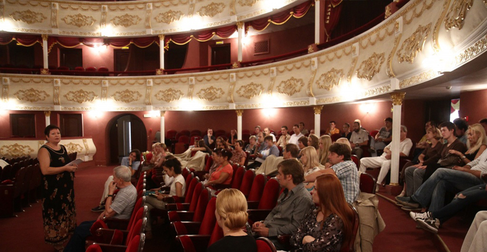 Ulianovsk-teatr6.jpg