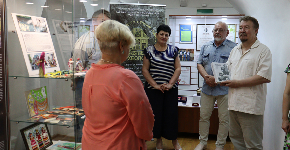 В Курске начала работу выставка, приуроченная к 30-летнему юбилею Курского музея археологии