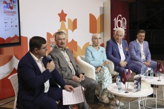 SHAR9868.jpg